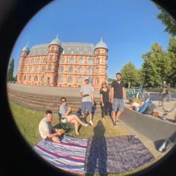 Jüngerschaftsgruppe mit Ama und Thiemo